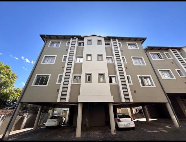 2 BEDROOM APARTMENT FOR SALE IN FERNDALE